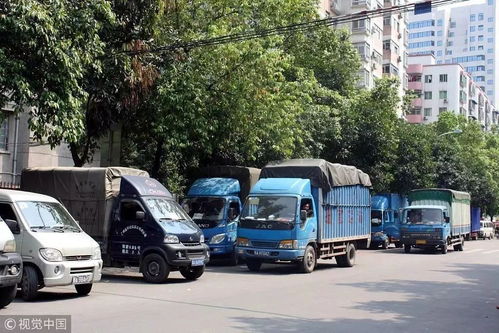 道路貨物運輸 推動經濟發展的物流命脈